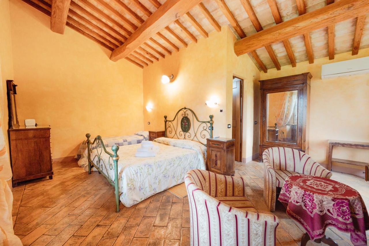 Montepulciano Stazione Agriturismo Il Serraglio מראה חיצוני תמונה