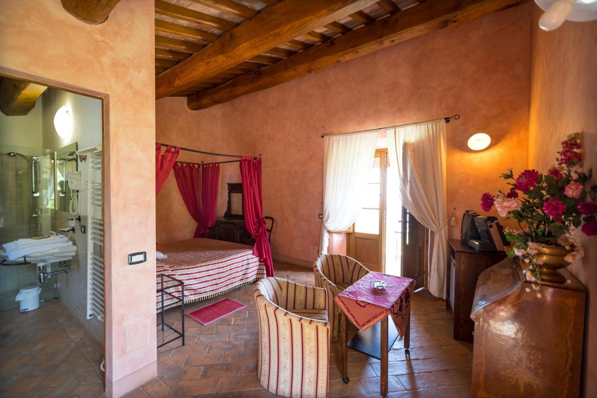 Montepulciano Stazione Agriturismo Il Serraglio מראה חיצוני תמונה