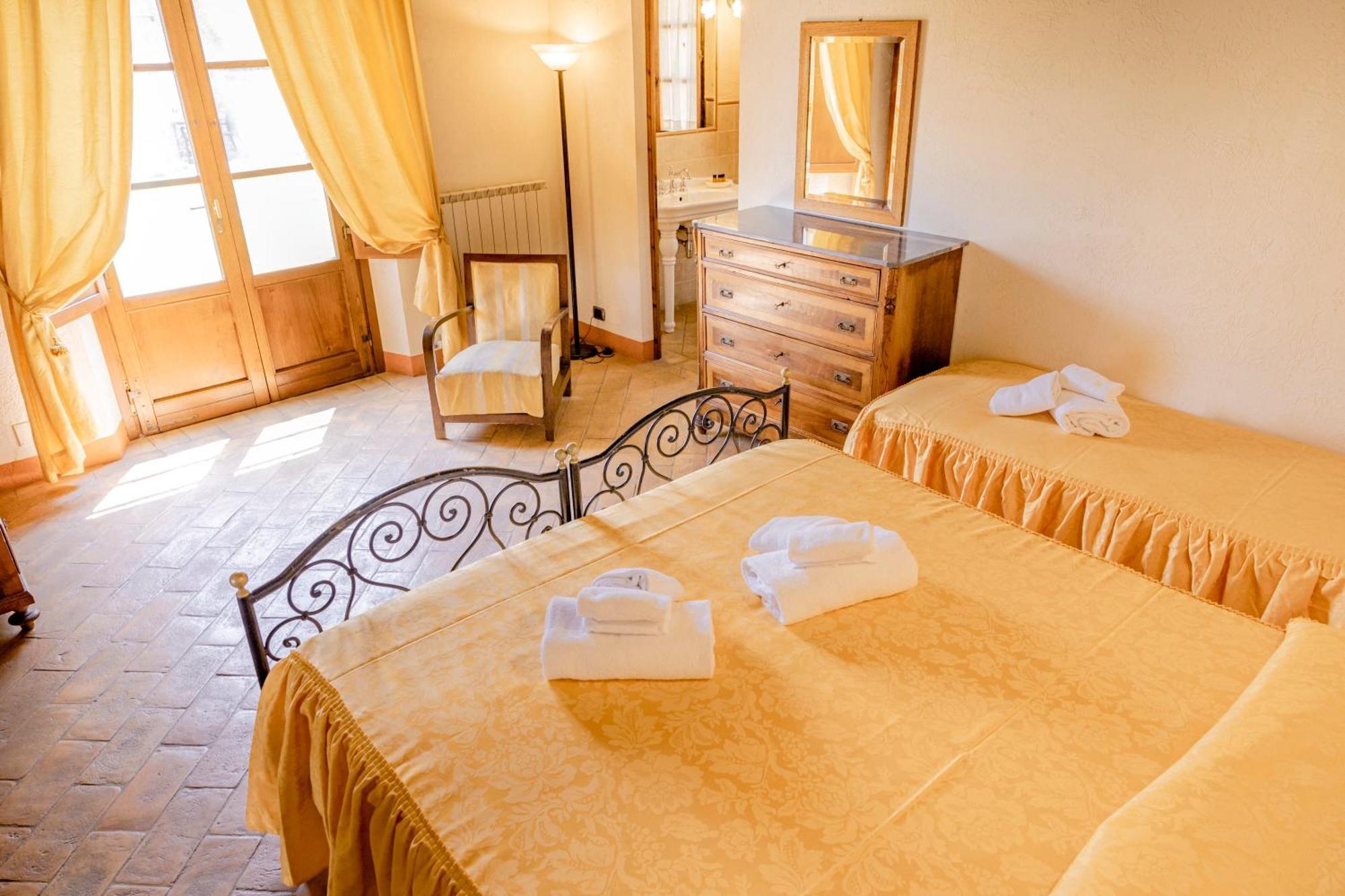 Montepulciano Stazione Agriturismo Il Serraglio מראה חיצוני תמונה
