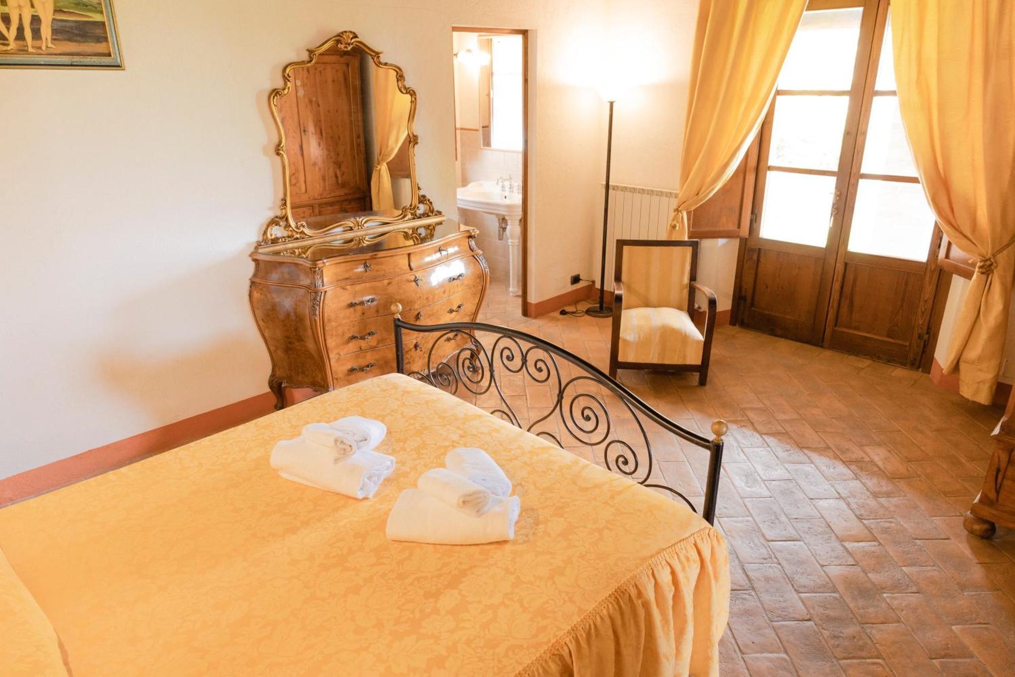Montepulciano Stazione Agriturismo Il Serraglio מראה חיצוני תמונה